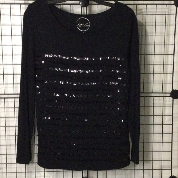 Nice and comfy long sleeves top. - Picture 1 of 7
